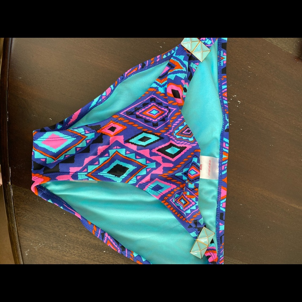 Xhilaration bottoms